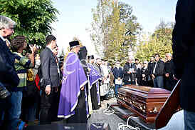 The funeral of actress Milena Dravic