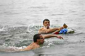 Race for the Holy Cross