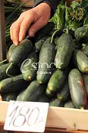 Krastavci na pijaci, Cucumber on market