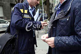 Postman gives pensions residents of Belgrade.