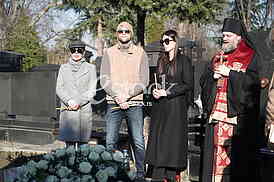 Svetlana Ceca Raznatovic, Veljko Raznatovic, Anastasija Raznatovic i vladika Stefan Saric