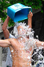 Ice bucket chalenge