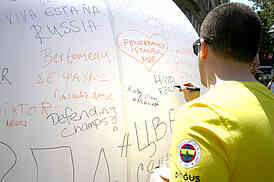 Fans of basketball clubs final four







