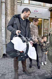 Government Mandic brings a baby from a maternity ward