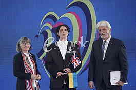 Sian MacLeod San Maklaud, Luka Ivanovic Luke Black i Volodymyr Tolkach Volodimir Tolkac