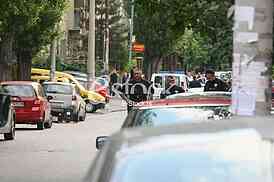 Police found a bomb under the car on the street Gospodar Vucica in Belgrade