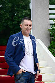 Press conference Sako Polumenta in restaurant 