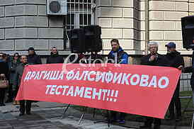 Protest advokata i penzionera