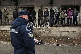 Migrants stuck in Serbia towards the EU