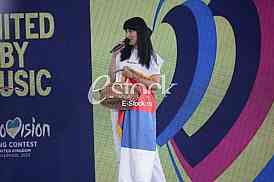 Ana Djuric Konstrakta