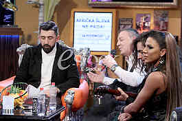 Shooting of Amigas show