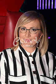 Pinkove zvezdice_photo_e_stock_Katarina Cvijovic