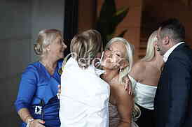 Ilda Saulic, Gordana Saulic i Sanela Saulic cekaju goste