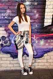 Pinkove zvezdice_photo_e-stock_Katarina Cvijovic