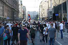 Protest ispred Skupstine Srbije