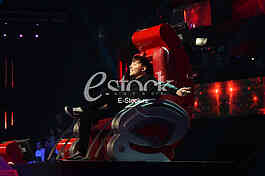 Pinkove zvezdice_photo_e_stock_Katarina Cvijovic