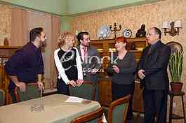 On the shooting set of a series of 