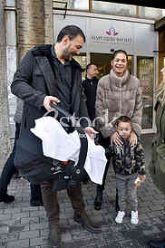Government Mandic brings a baby from a maternity ward