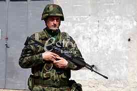 Guide Alexander Ojdanic, Corporal military police barracks Topcider Kosutnjak, military police, army, uniform, full war equipment, army, weapons, a soldier in full battle gear, A trench accessories, M-21A rifle, weapon, helmet, camouflage uniform