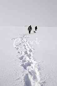 Hike through the snow