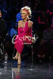 pink, zadruga, bebi dol