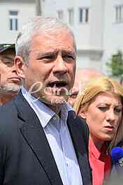 Meeting of the Democratic Party of Serbia in Hercegovacka street