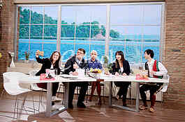 Morning TV program New Morning