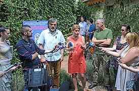  Emir Kusturica, Press conference about fourth music festival 