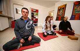 The Association of Buddhists, Buddhism, Buddhist temple, ritual, makeshift temple room for Buddhists 