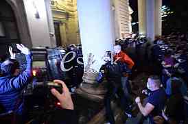 Protest ispred Skupstine Srbije