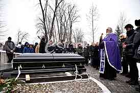 Marko Nikolic Sahrana_Photo e-stock Katarina Mihajlovic