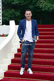 Press conference Sako Polumenta in restaurant 