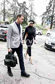 Jelena Karleusa dolazi na sud gde se sudi sa Svetlanom Cecom  Raznatovic