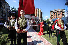 Solemnly unveiled the monument to Prince