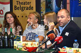 Press conference before the start of filmingCome back Zone