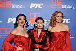 Frajle Jelena Buca, Nevena Buca i Natasa Mihajlovic