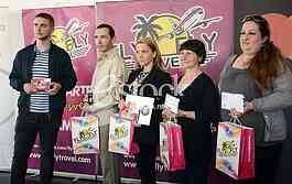 Awarding of prize travel sweepstakes,, Have an account and win '' from sponsors Fly Fly travel times.