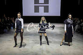 39. Fashion Selection