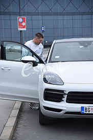 Luka Jovic_aerodrom