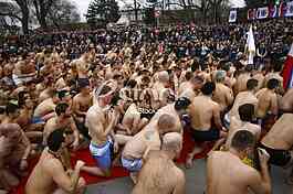 Race for the Holy Cross