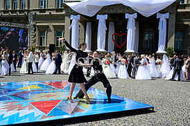 group wedding in front of City Assembly