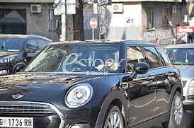 Ana Stanic u autu paparazzo