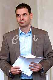 Press conference in Democratic Party of Serbia