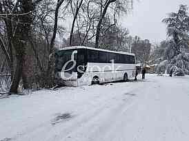 Autobus sleteo sa puta kod Banjičke šume