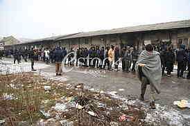 Migrants stuck in Serbia towards the EU