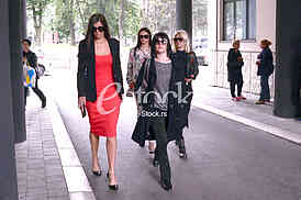 Milica Dabovic and Ana Dabovic on the trial at their brother Milan.


