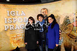 Premijera Igla ispod praga