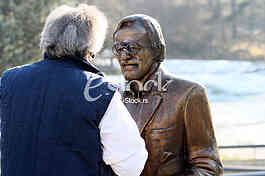  The monument to actor Dragan Nikolic