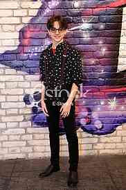 Pinkove zvezdice_photo_e-stock_Katarina Cvijovic