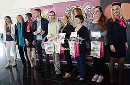 Awarding of prize travel sweepstakes,, Have an account and win '' from sponsors Fly Fly travel times.
